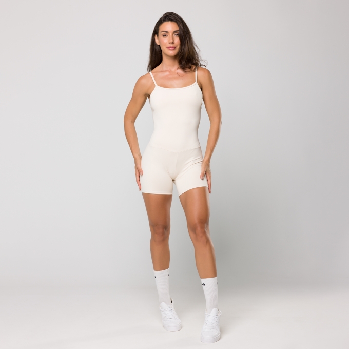 Macaquinho Fitness Oxy Off White